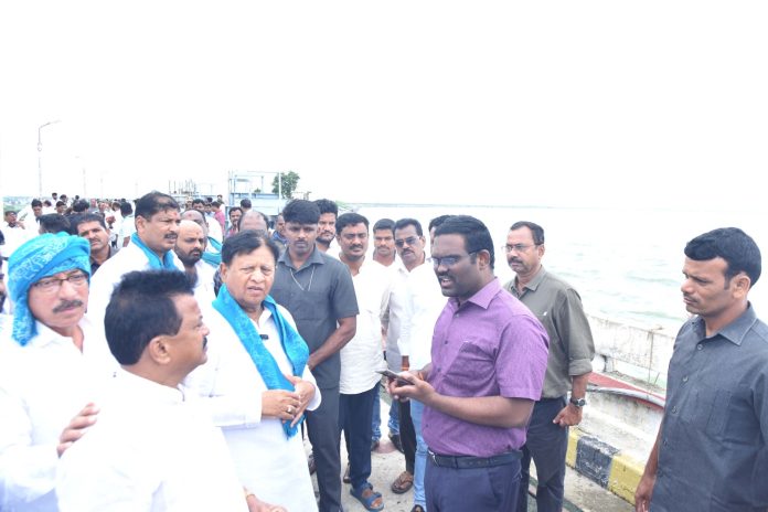 People of SSRSP catchment areas should be alert...Ex-Minister, MLA Sudarshan Reddy